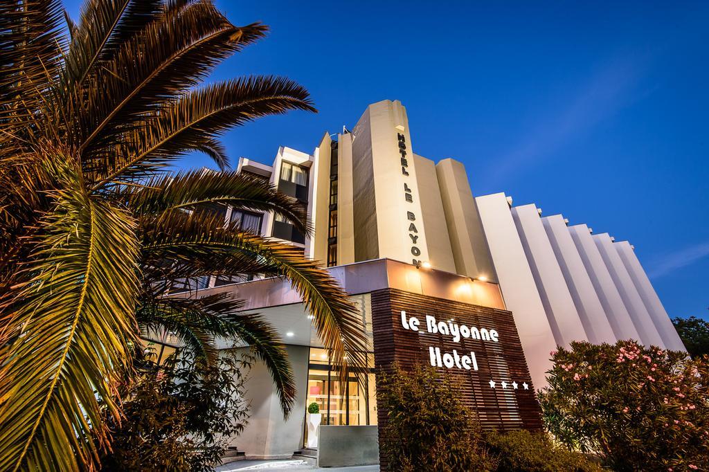 Hotel Le Bayonne Exterior photo